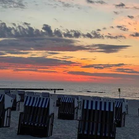 4summer Gold Perlowa Przystan Parking, 650m Do Plazy, 650m Zum Apartment Kolberg